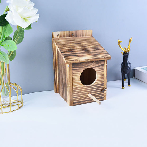 Creative Wooden Outdoor  Nest Bird Feeder